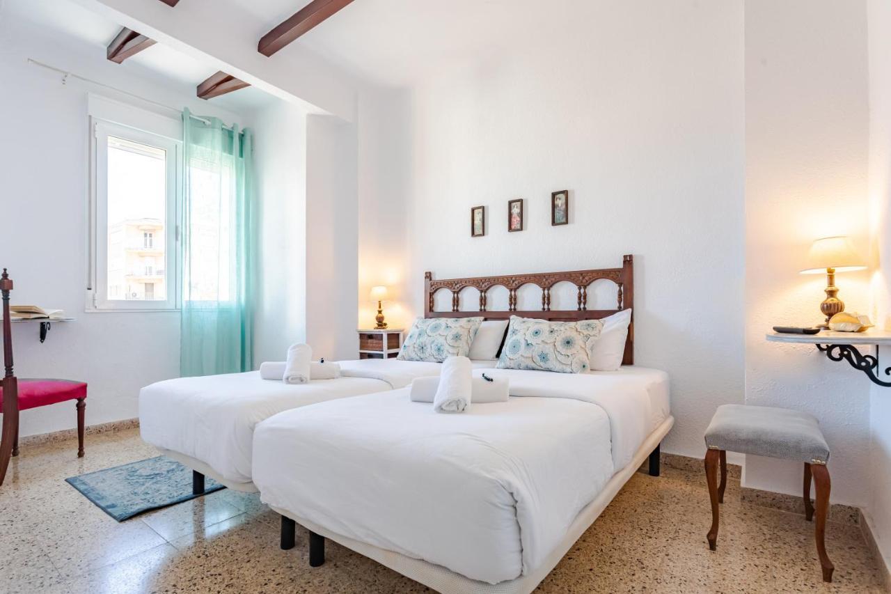 Hostal El Perello, Valencia エクステリア 写真
