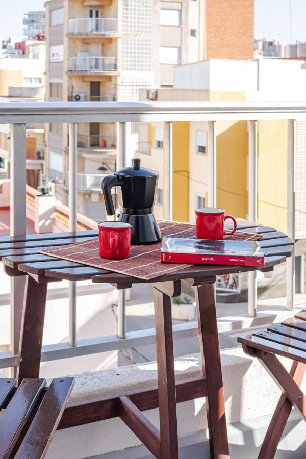 Hostal El Perello, Valencia エクステリア 写真
