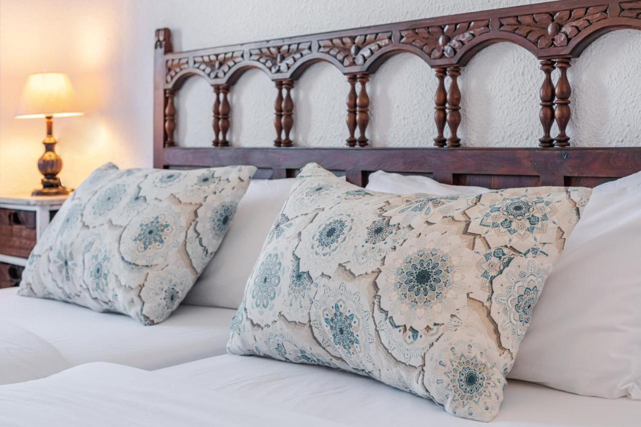 Hostal El Perello, Valencia エクステリア 写真