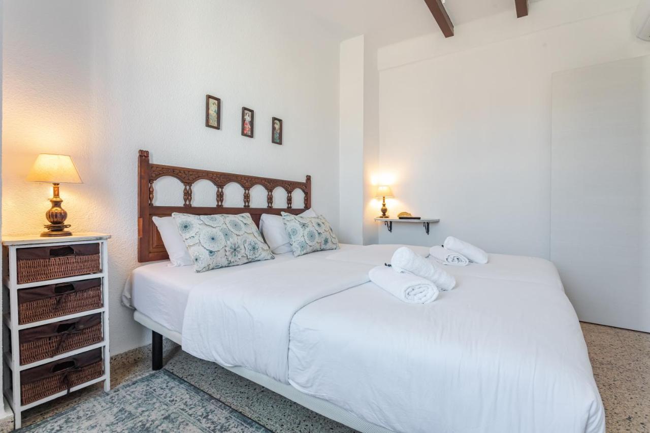 Hostal El Perello, Valencia エクステリア 写真
