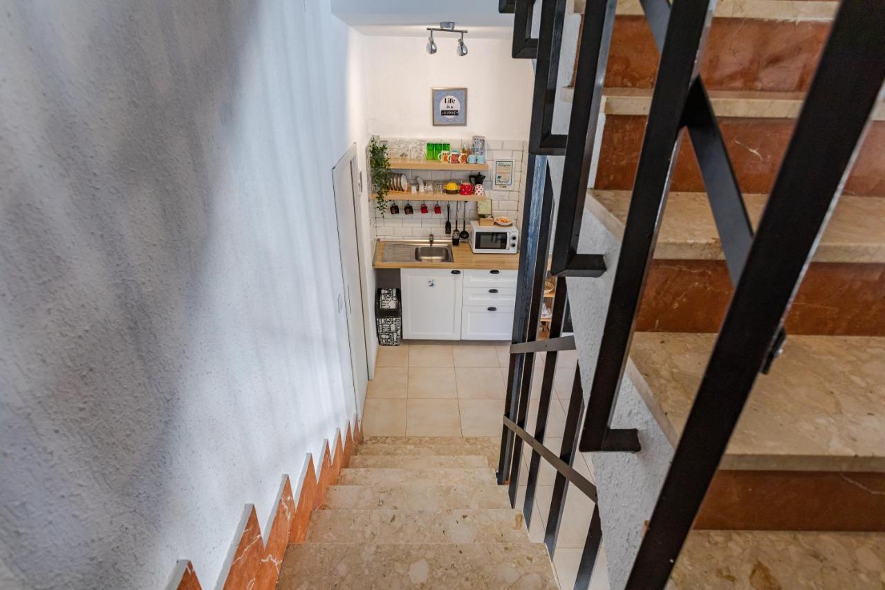 Hostal El Perello, Valencia エクステリア 写真